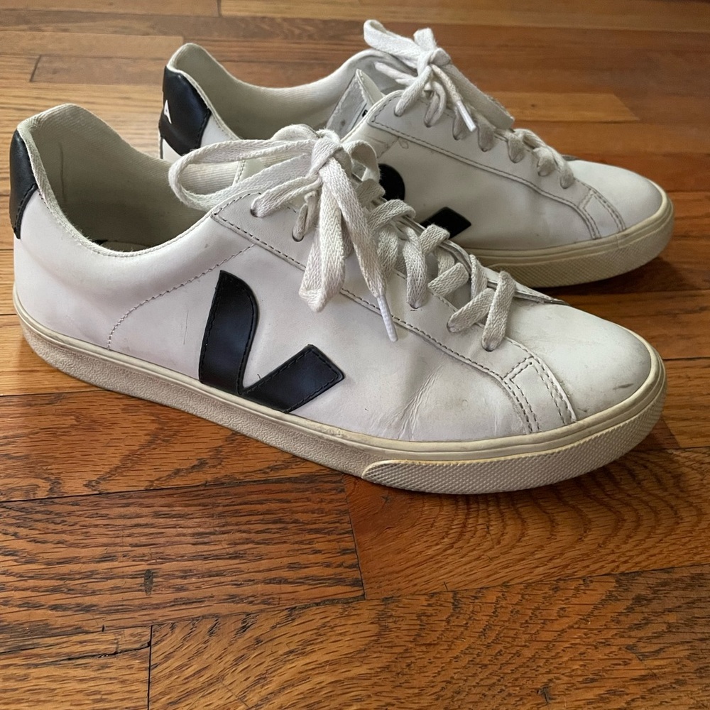 Veja Esplar leather-trimmed leather sneakers
